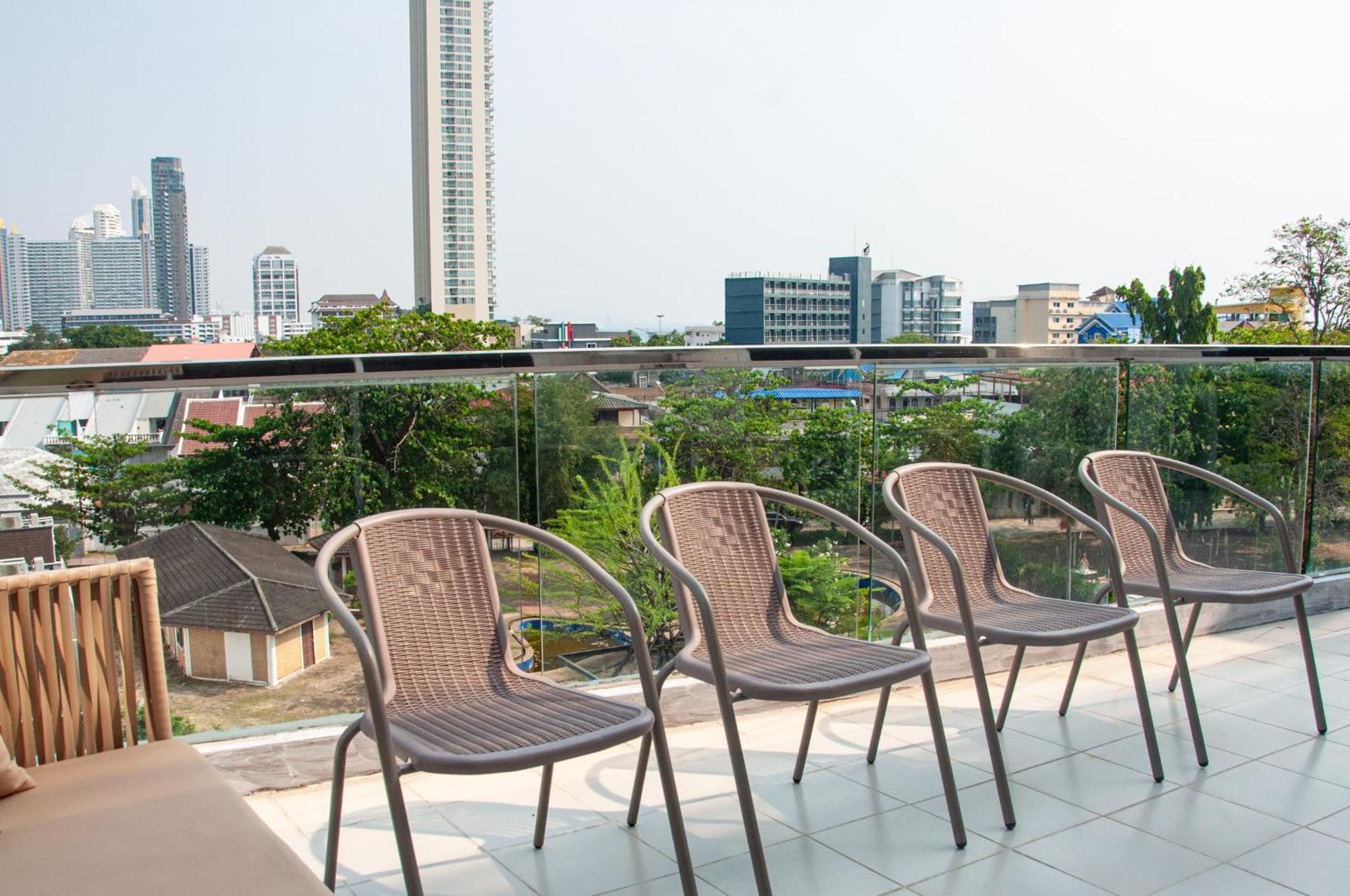 Ht9 Hotel Джомтьєн-Біч Екстер'єр фото